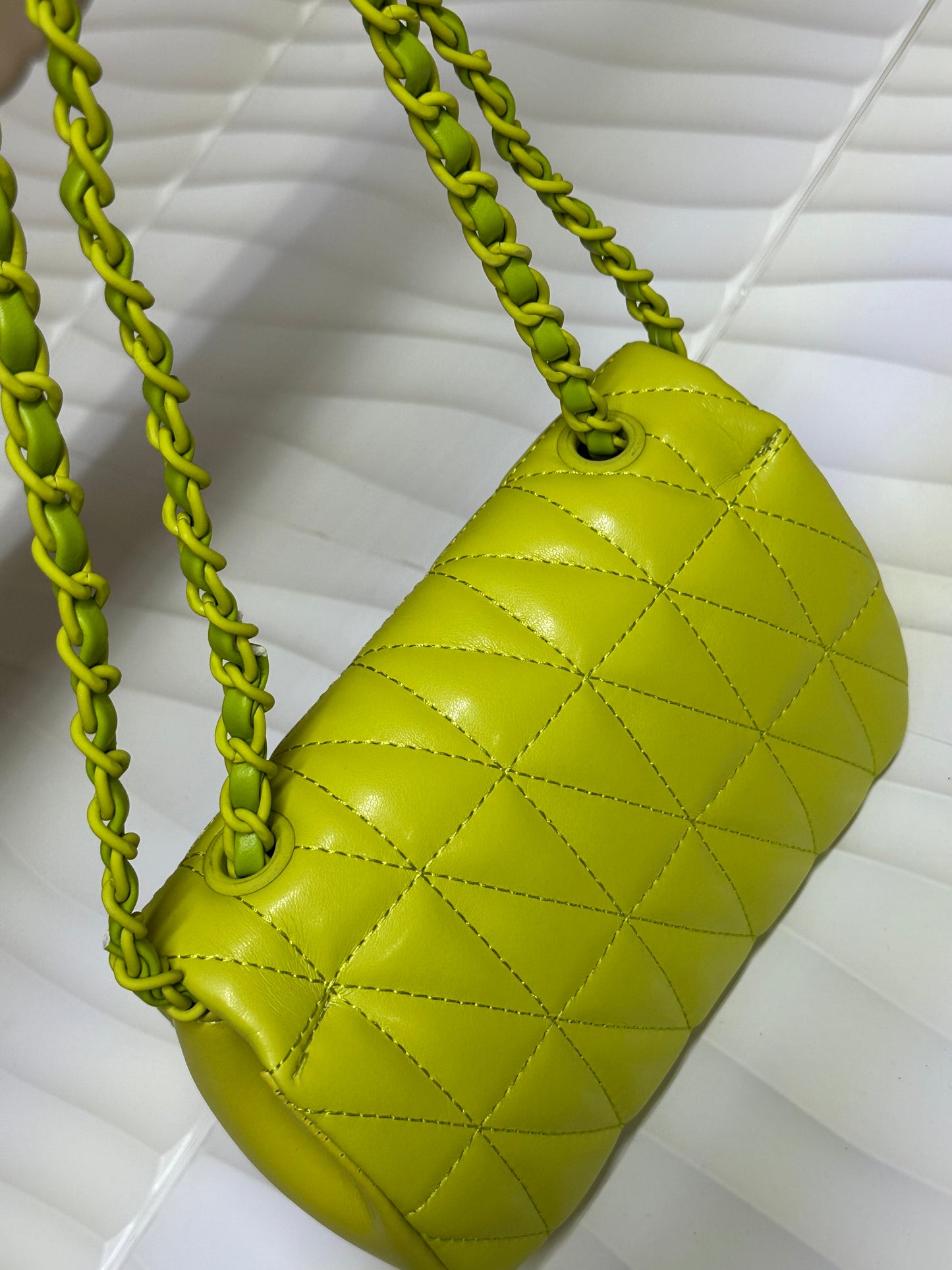 Líma Shoulder Bag