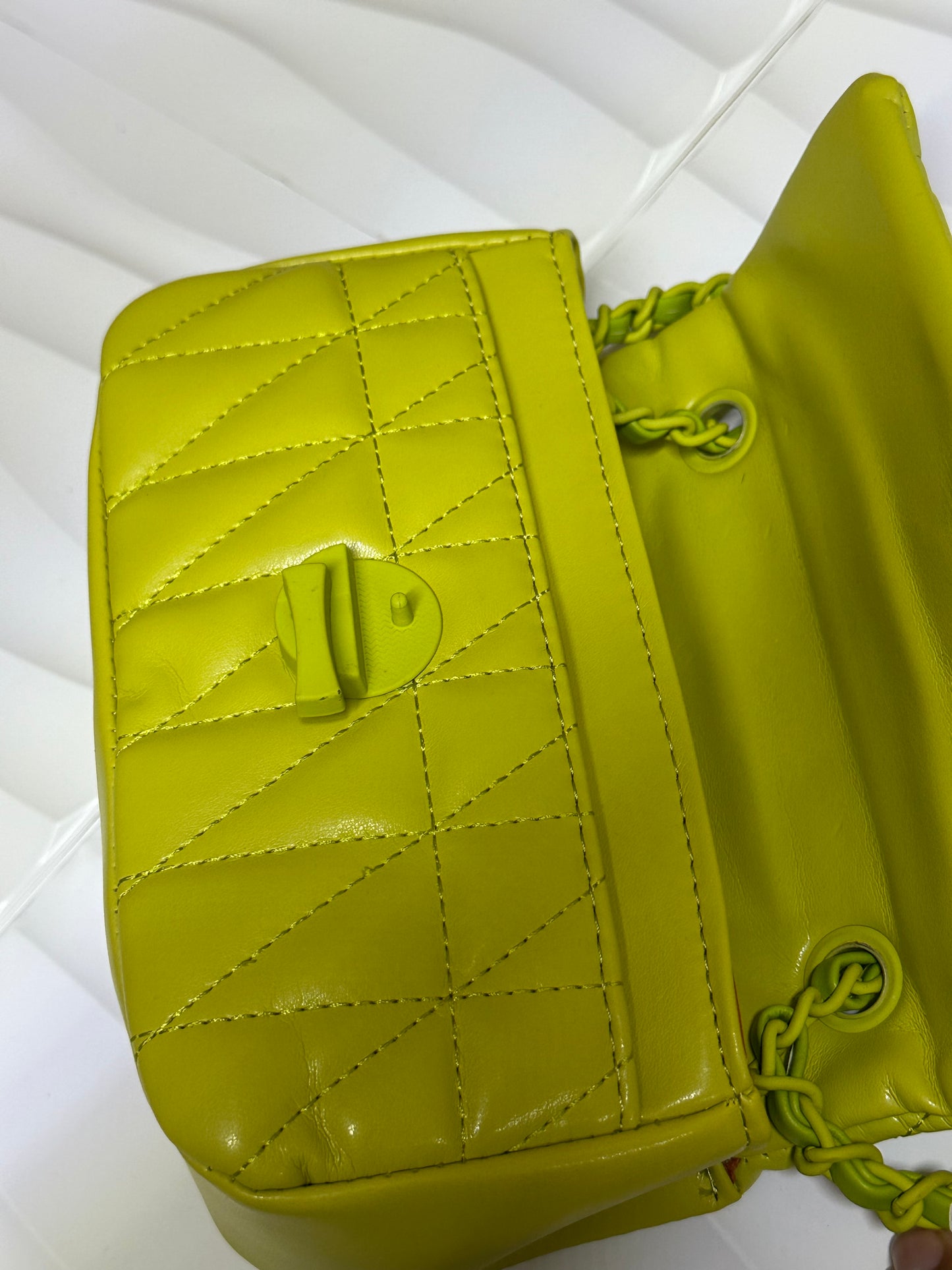 Líma Shoulder Bag